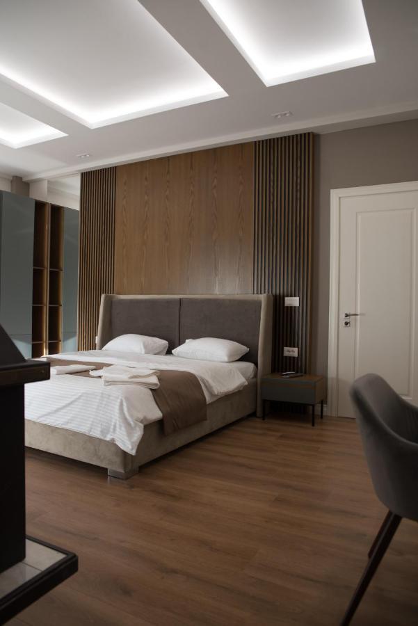 Panda Apartament Корча Экстерьер фото